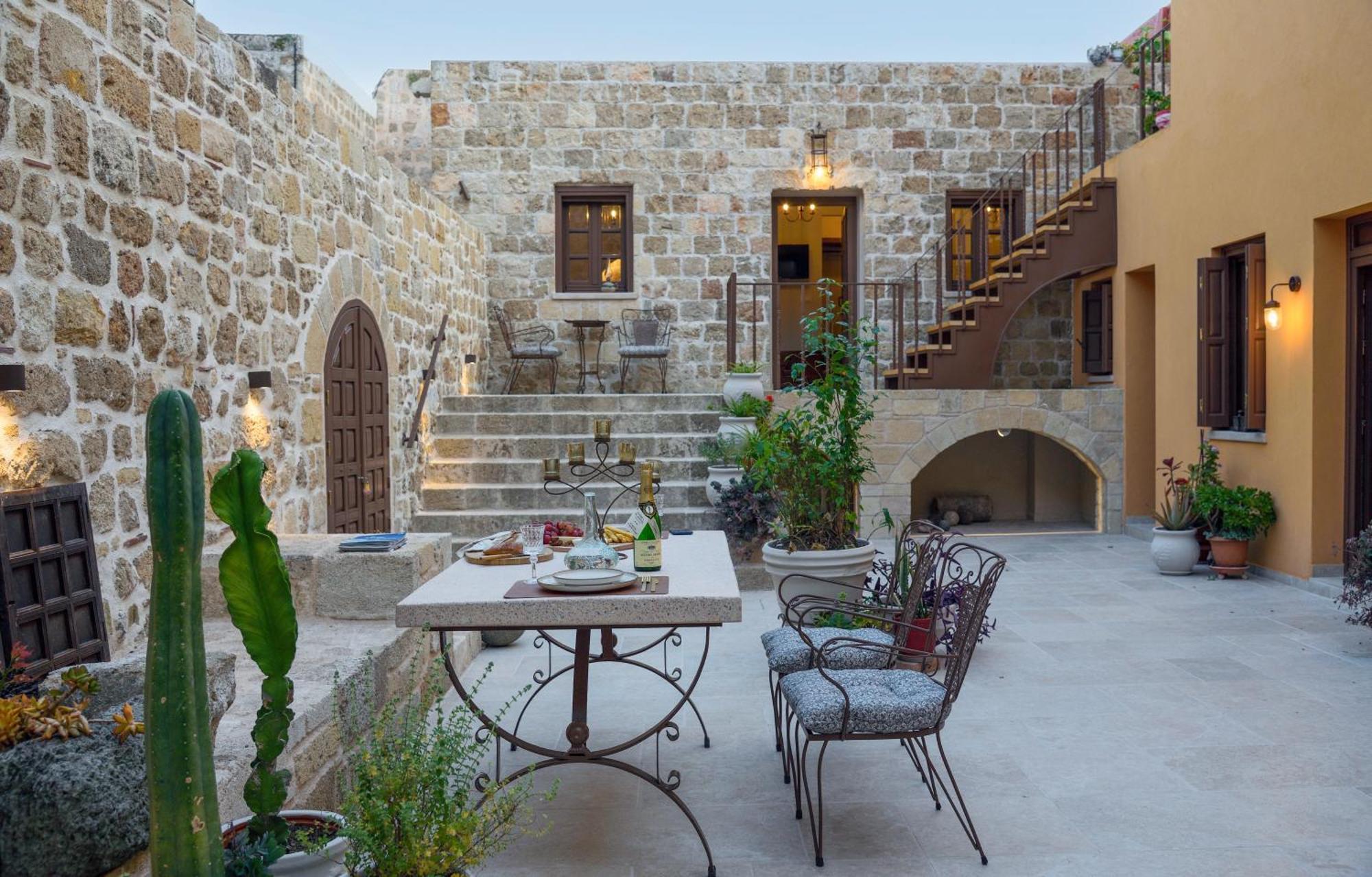 Spanish Knights Inn Rhodes City Exterior foto